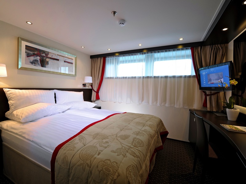 Deluxe Stateroom